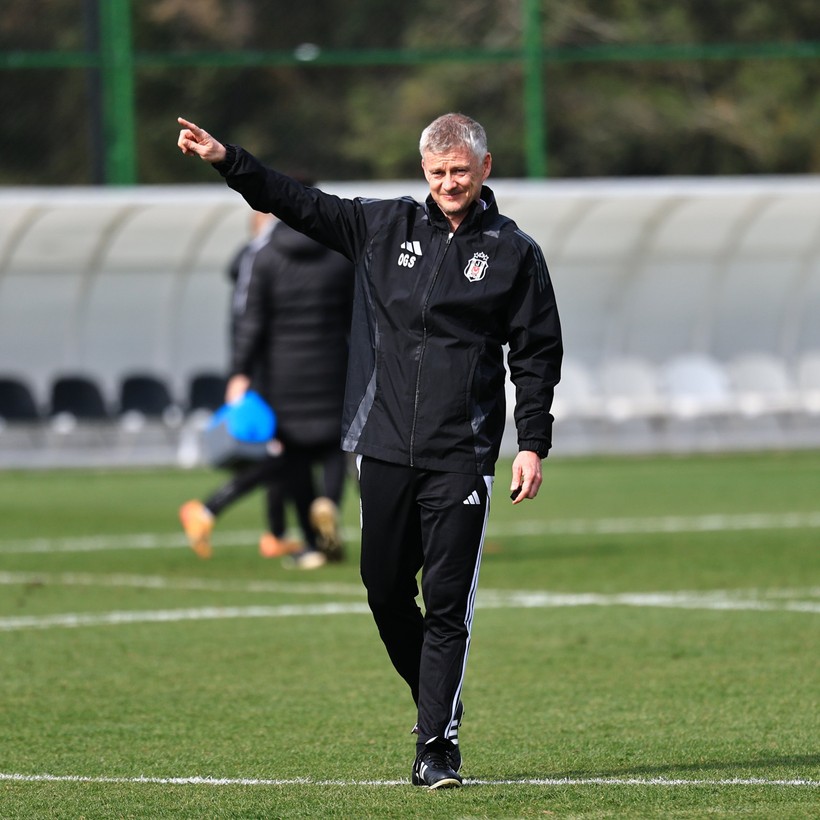 Beşiktaş, Serdal Adalı ve Solskjaer ile şaha kalktı! - Resim : 1