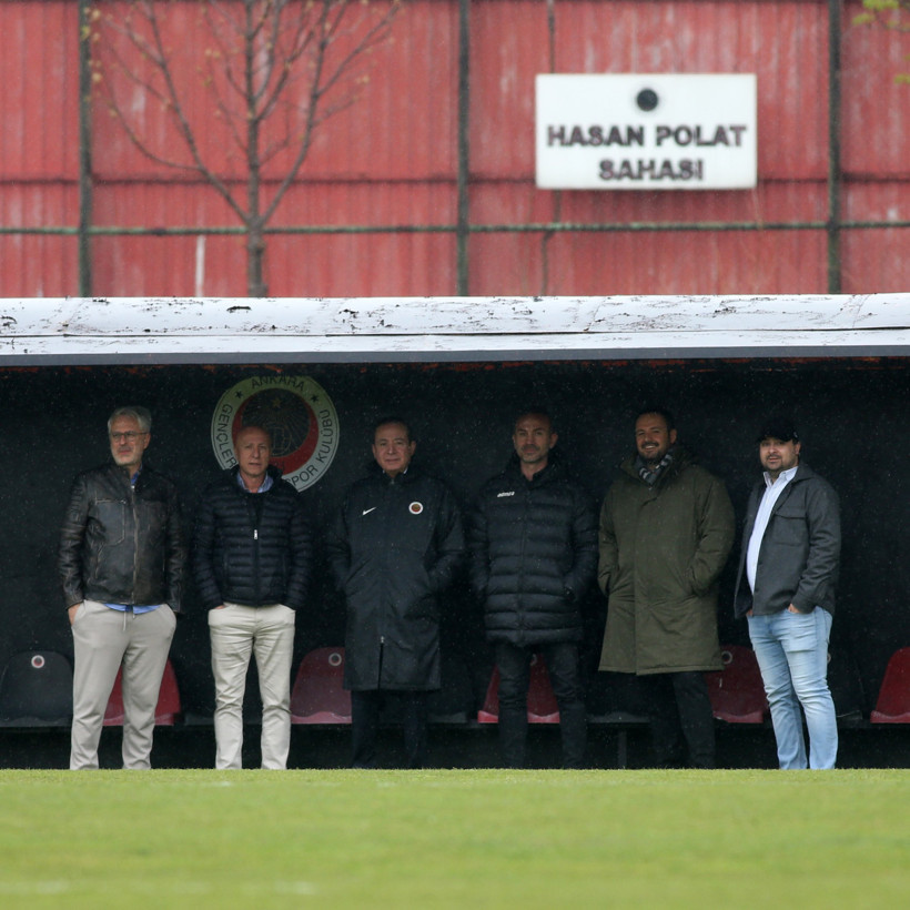 Gençlerbirliği'nde boykot: Yöneticiler zor ikna etti! - Resim : 1
