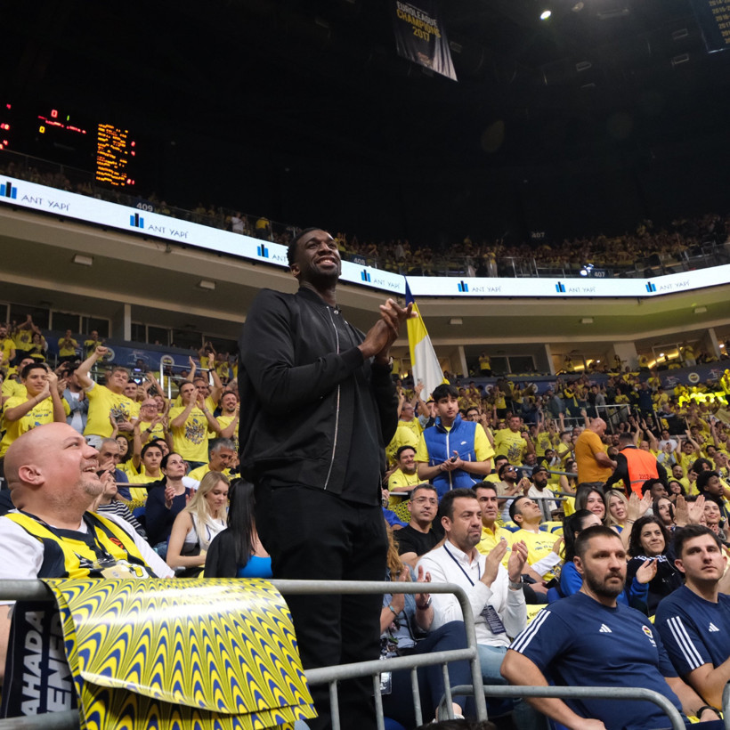 Fenerbahçe Euroleague'de hata yapmadı, seride öne geçti - Resim : 1