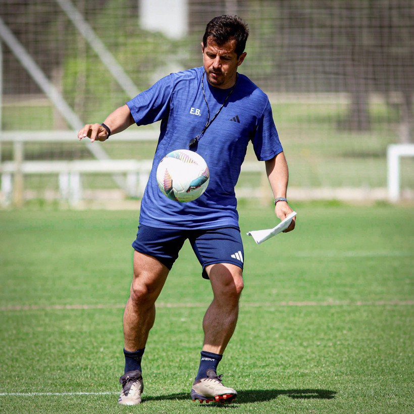 Emre Belözoğlu'ndan itiraflar: "O hikayeyi başka bir sonla yazardım" - Resim : 2