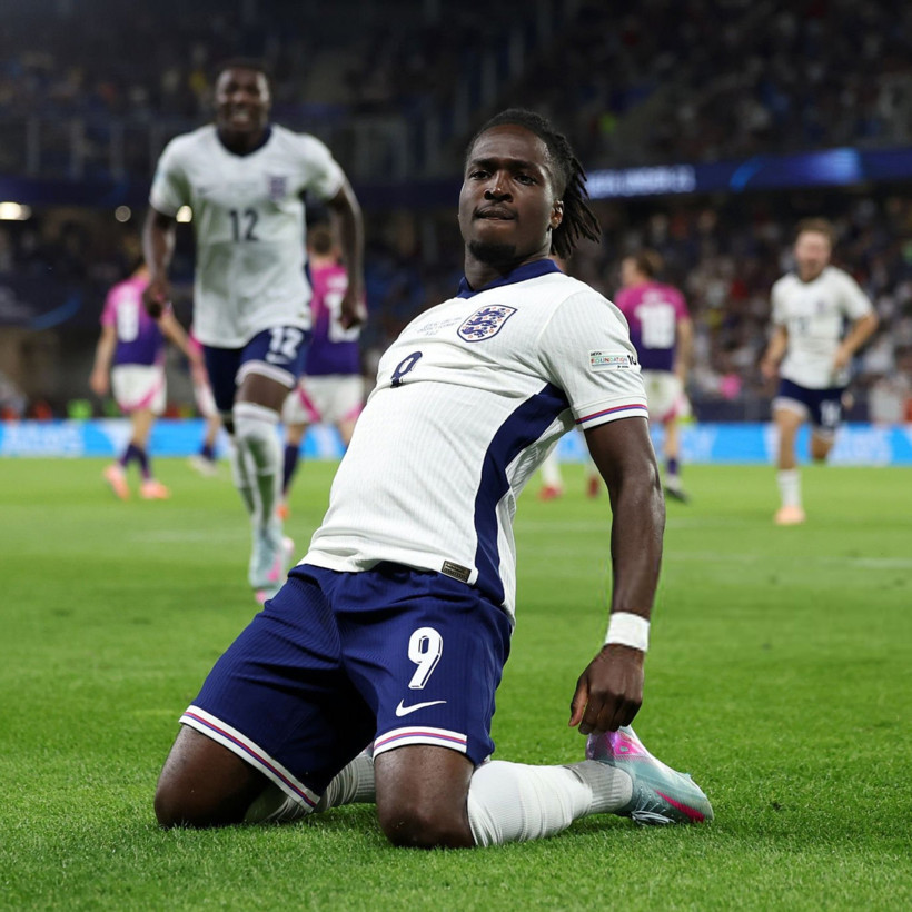 Beşiktaş ve Trabzonspor, kanat transferinde karşı karşıya geldi - Resim : 1