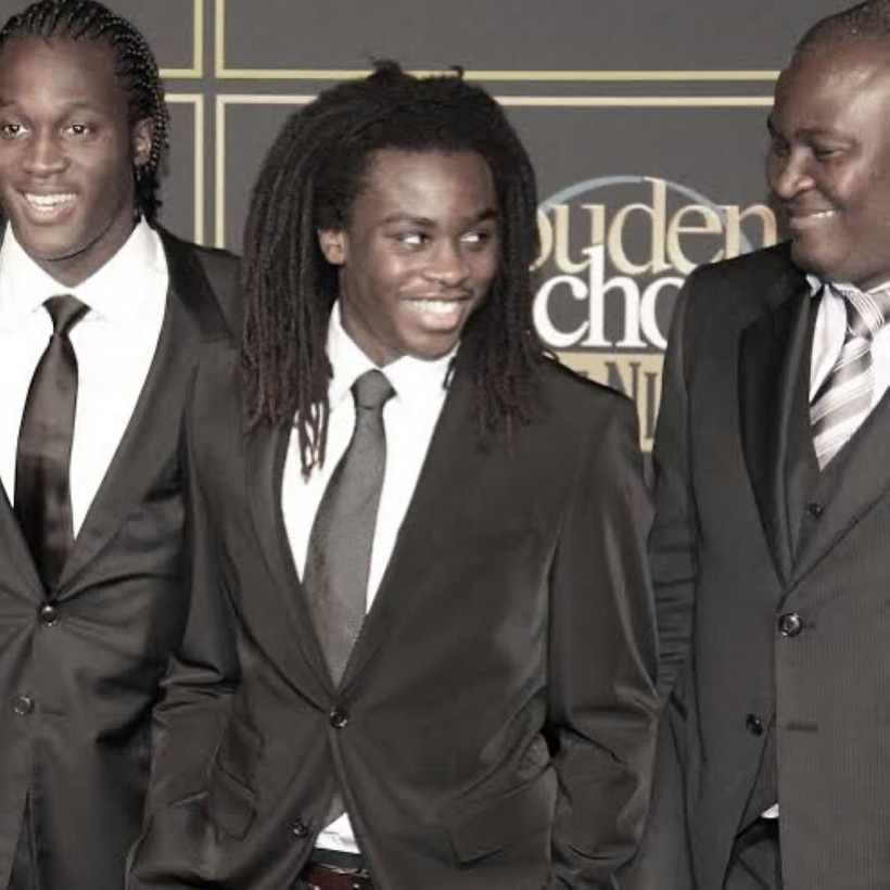 Lukaku isyan etti: 'Babamın cenazesi için para istiyorlar' - Resim : 1