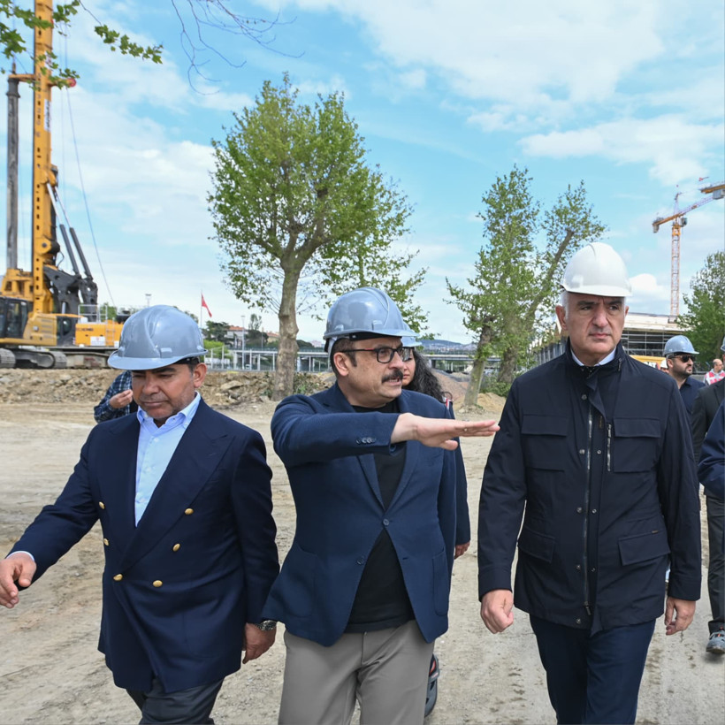 Haydarpaşa Garı’nda yıllar sonra ilk: Cephe gün yüzüne çıktı - Resim : 1