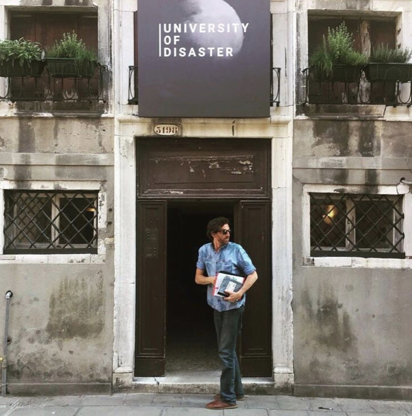 Dizi setinde şok! Herkesin önünde yere yığıldı, yaşama veda etti - Resim : 1