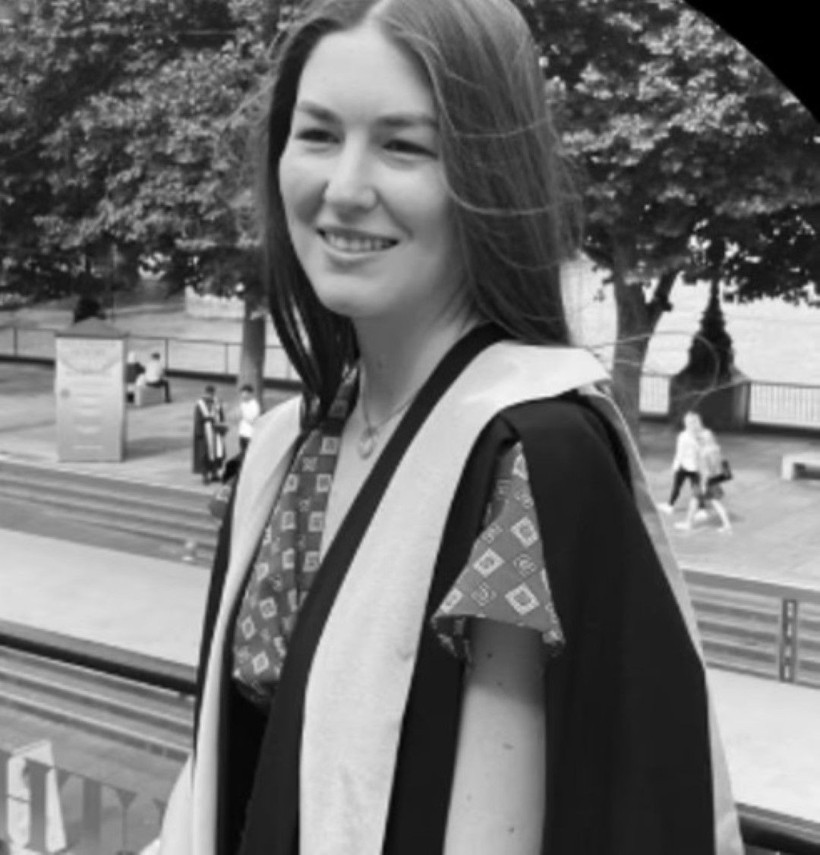 Yılın en ışıltılı gecesi: Sosyetenin genç güzelleri sahneye çıkıyor - Resim: 14