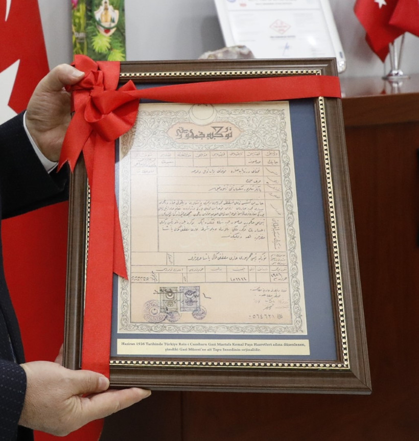 Samsun'da Atatürk'e ait tarihi tapu senedi bulundu - Resim : 1
