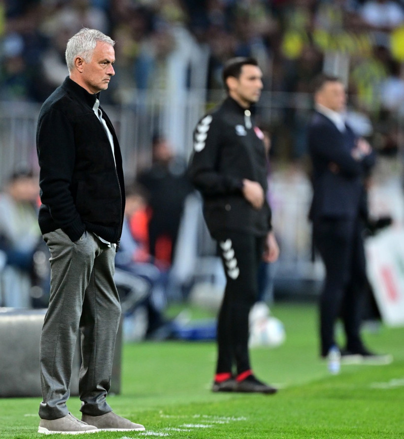 Ali Koç istifa edecek mi? Aziz Yıldırım'ın yöneticileri çıldırdı - Resim : 1