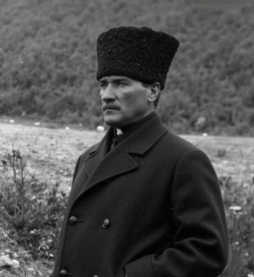 Ünlülerden 10 Kasım Atatürk'ü Anma Günü mesajları - Resim: 8