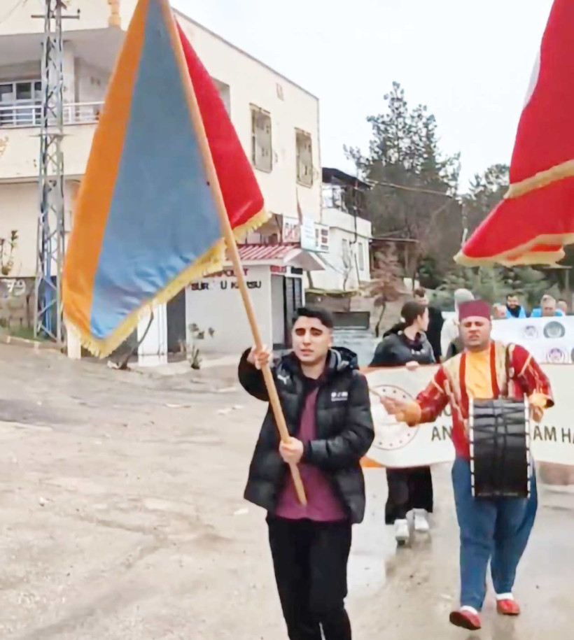 Anaokulu öğrencileri camiye götürüldü - Resim : 3