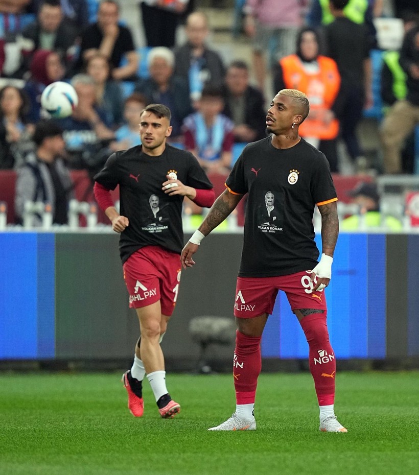 Galatasaray Mattia Ahmet ve Volkan Konak'ı unutmadı - Resim : 1