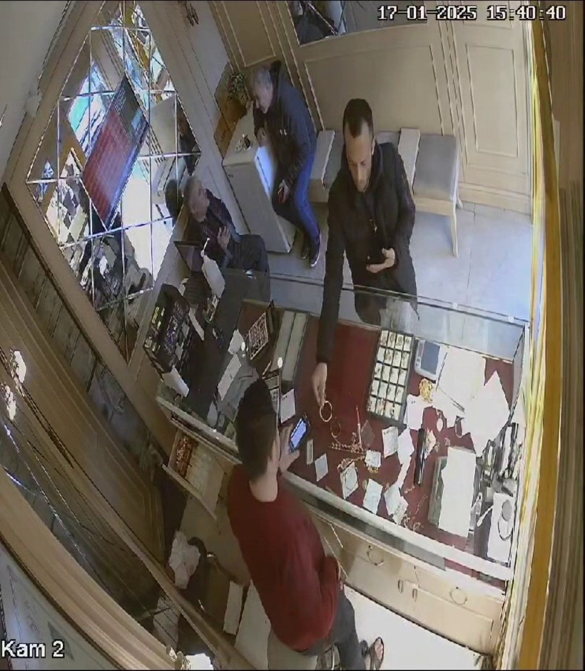 Komşusu altınları için vurmuştu... Altı ay sonra öldü - Resim : 1