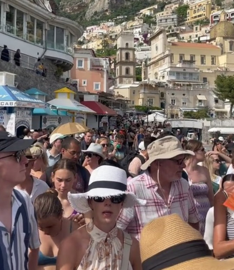 Avrupa’nın tatil cennetleri adeta cehenneme döndü - Resim : 4