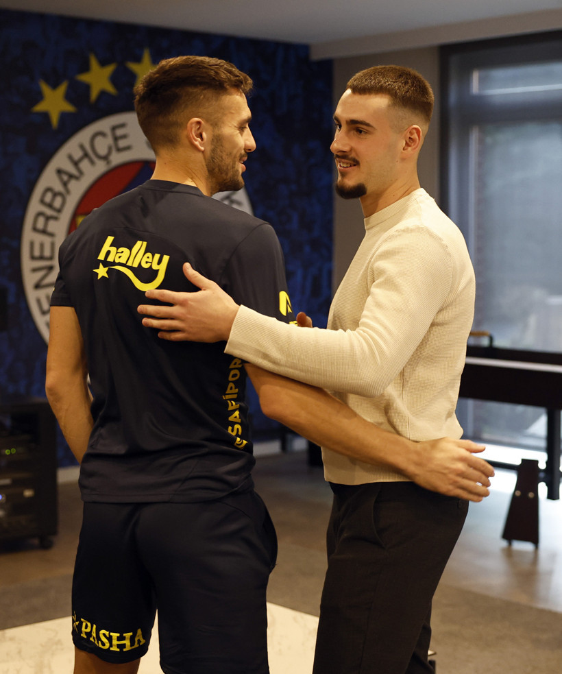 Yolladıklarına pişman oldular, geri istiyorlar: "Fenerbahçe ona güvenmiyor" - Resim : 1