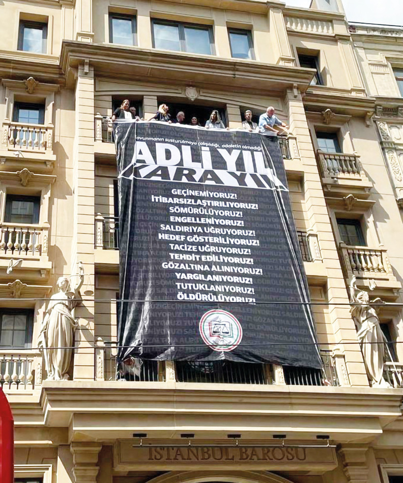 Avukatların bile adalet aradığı ülke Türkiye! - Resim : 1